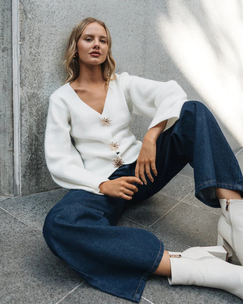 KNITWEAR