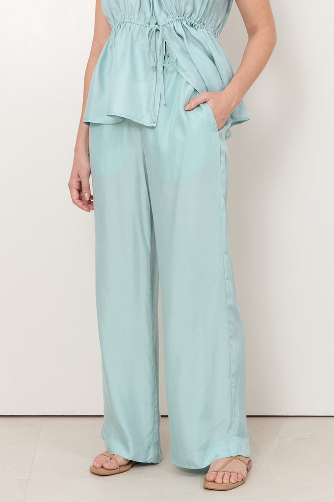 Amari Cupro Pant Mint