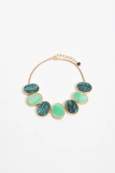 Oval Shapes Panel Front Necklace