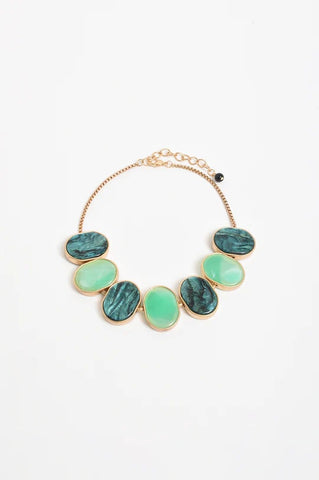 Oval Shapes Panel Front Necklace