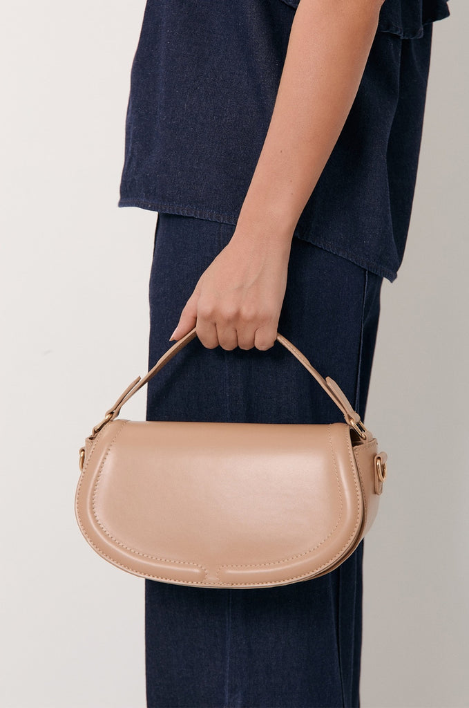 Rounded Fold Over Bag Camel