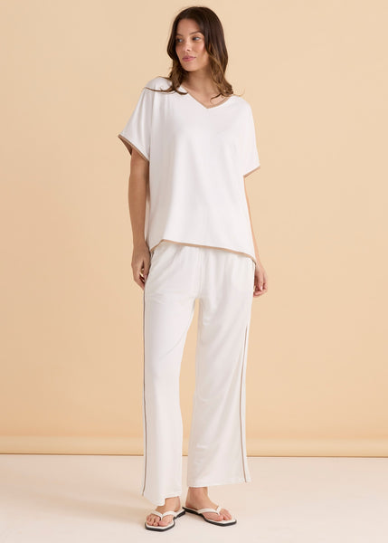 Clara Tee White Beige