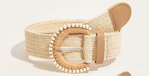 Contrast Buckle Belt Cream