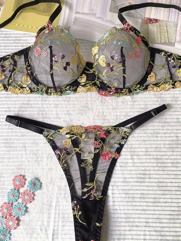 Lingerie Set Floral Black - Cavorte 