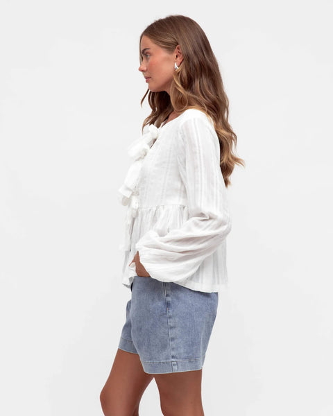 Leila Tie Front Top