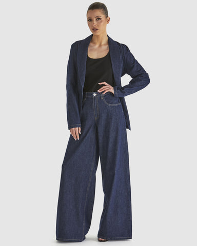Soaring Jean