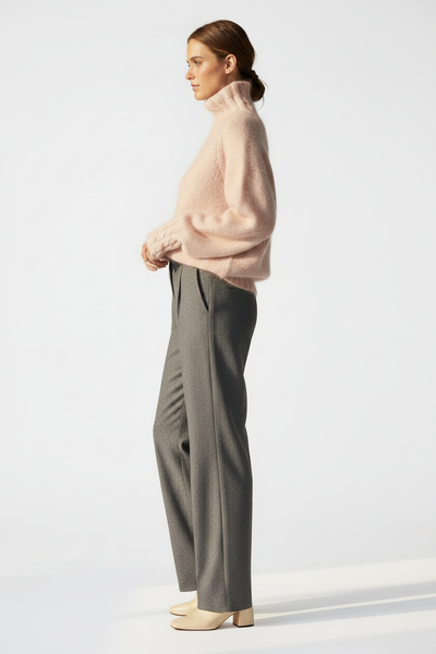 Tia Sweater Pink - Side